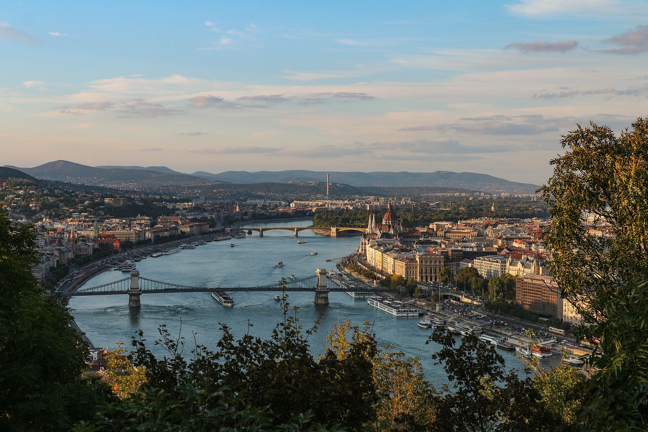 Co zjeść w Budapeszcie? Poznaj budapesztańską kuchnię